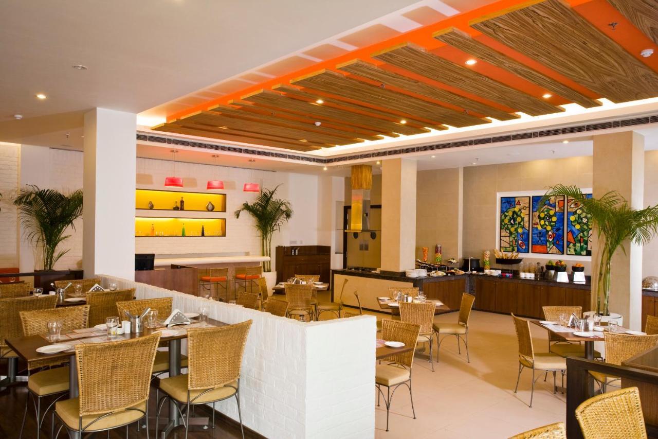 Lemon Tree Hotel, East Delhi Mall, Kaushambi Ghaziabad Restoran foto
