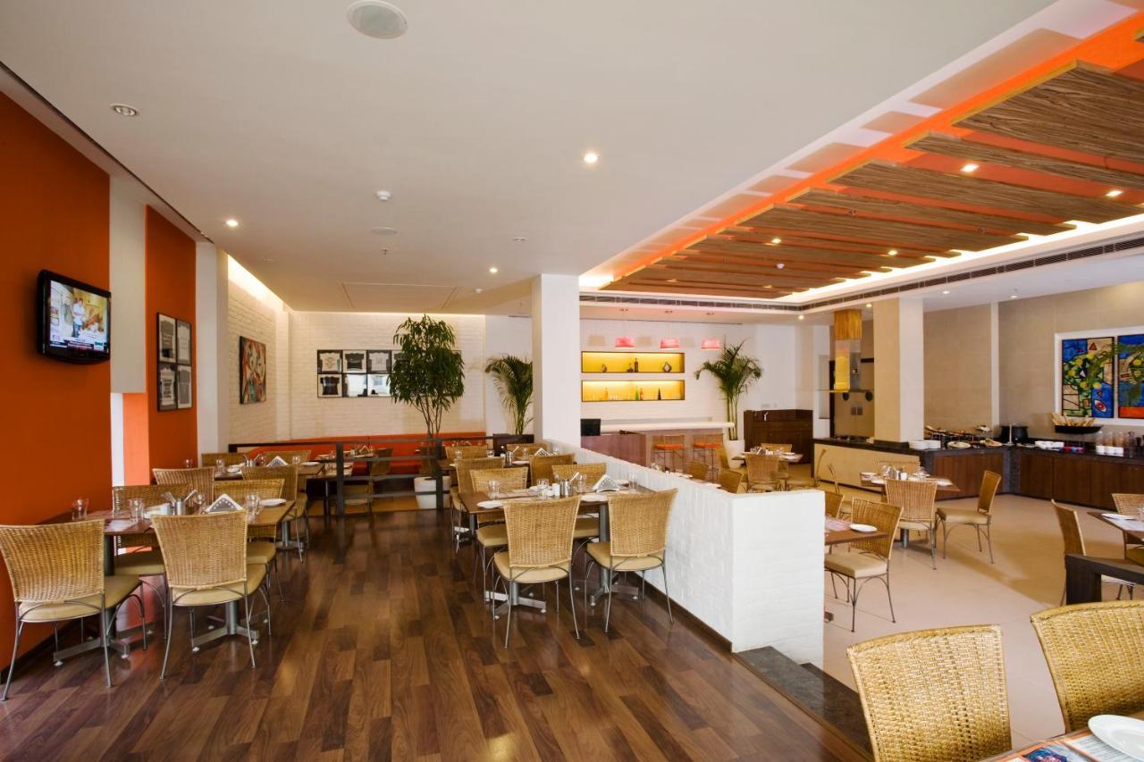 Lemon Tree Hotel, East Delhi Mall, Kaushambi Ghaziabad Bagian luar foto